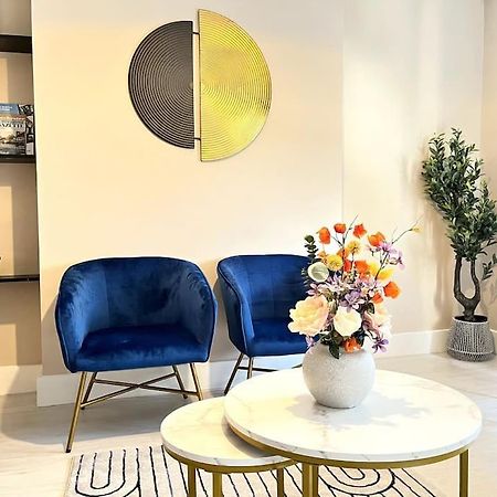 Central Winchester Serviced Apartments Екстериор снимка